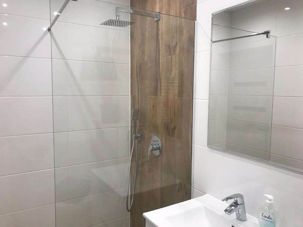 Apartamentlesna12Hel Exteriör bild