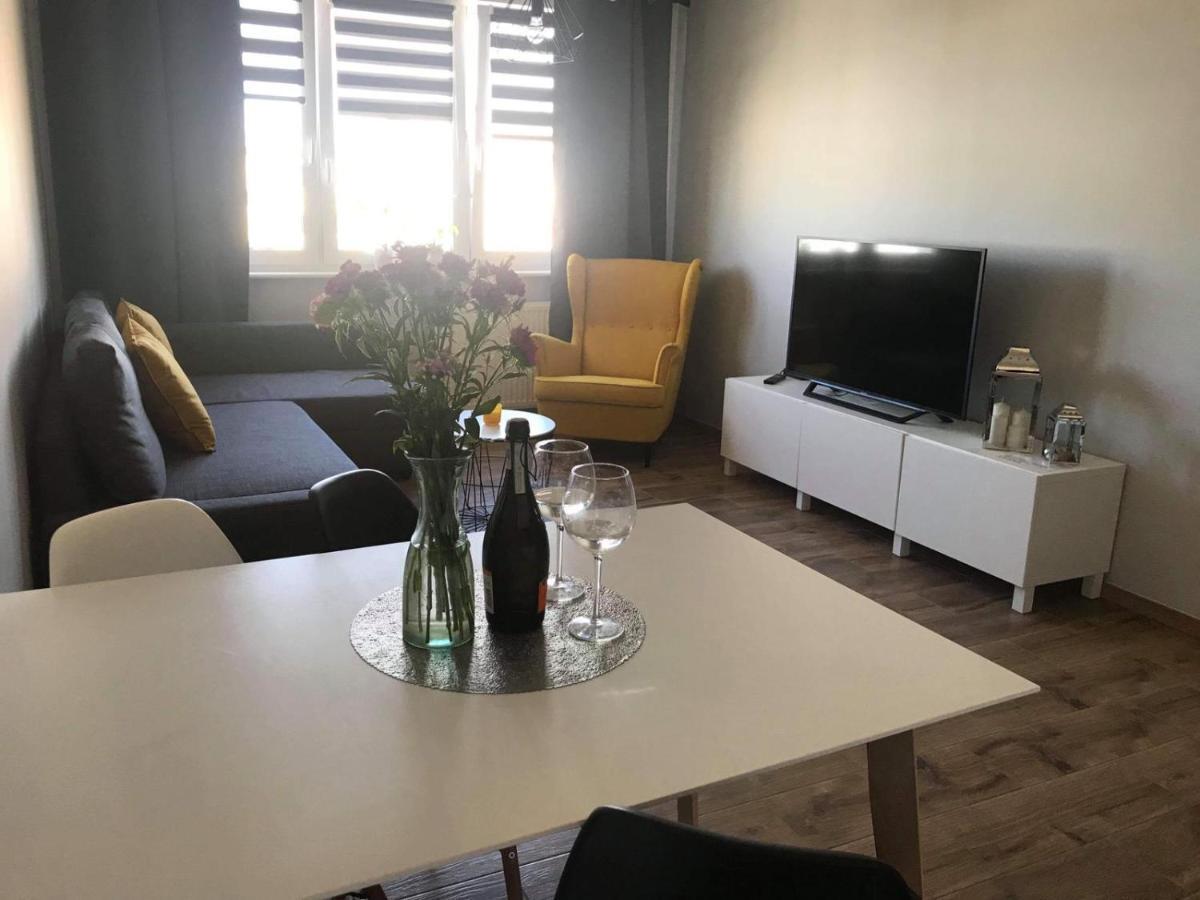 Apartamentlesna12Hel Exteriör bild